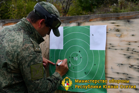 На полигоне Министерства обороны Республики Южная Осетия прошли плановые занятия по огневой подготовке