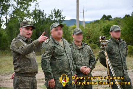 Интенсивный день боевой учебы: на полигоне Минобороны Южной Осетии прошли плановые занятия