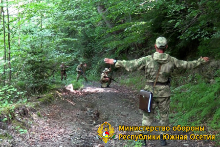 Спецназ МО РЮО на полевом сборе: марш‑броски, разведка и эвакуация раненых